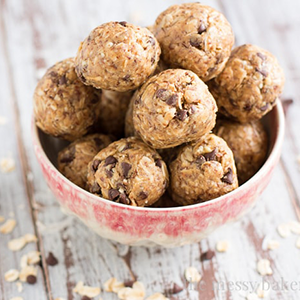 Peanut Butter Oat Balls | Paperny Family JCC
